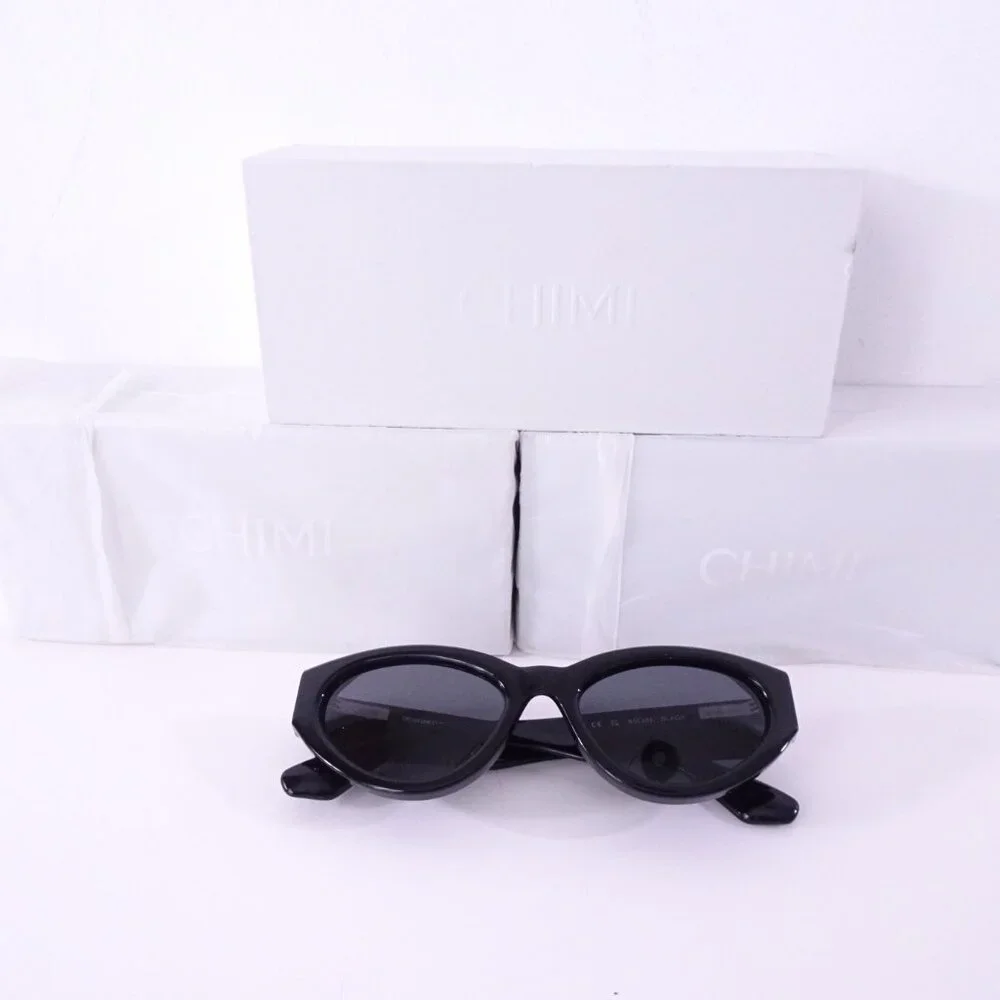 Veronica Beard Chimi Women's Black 06 6.3 Sunglasses NWT 165